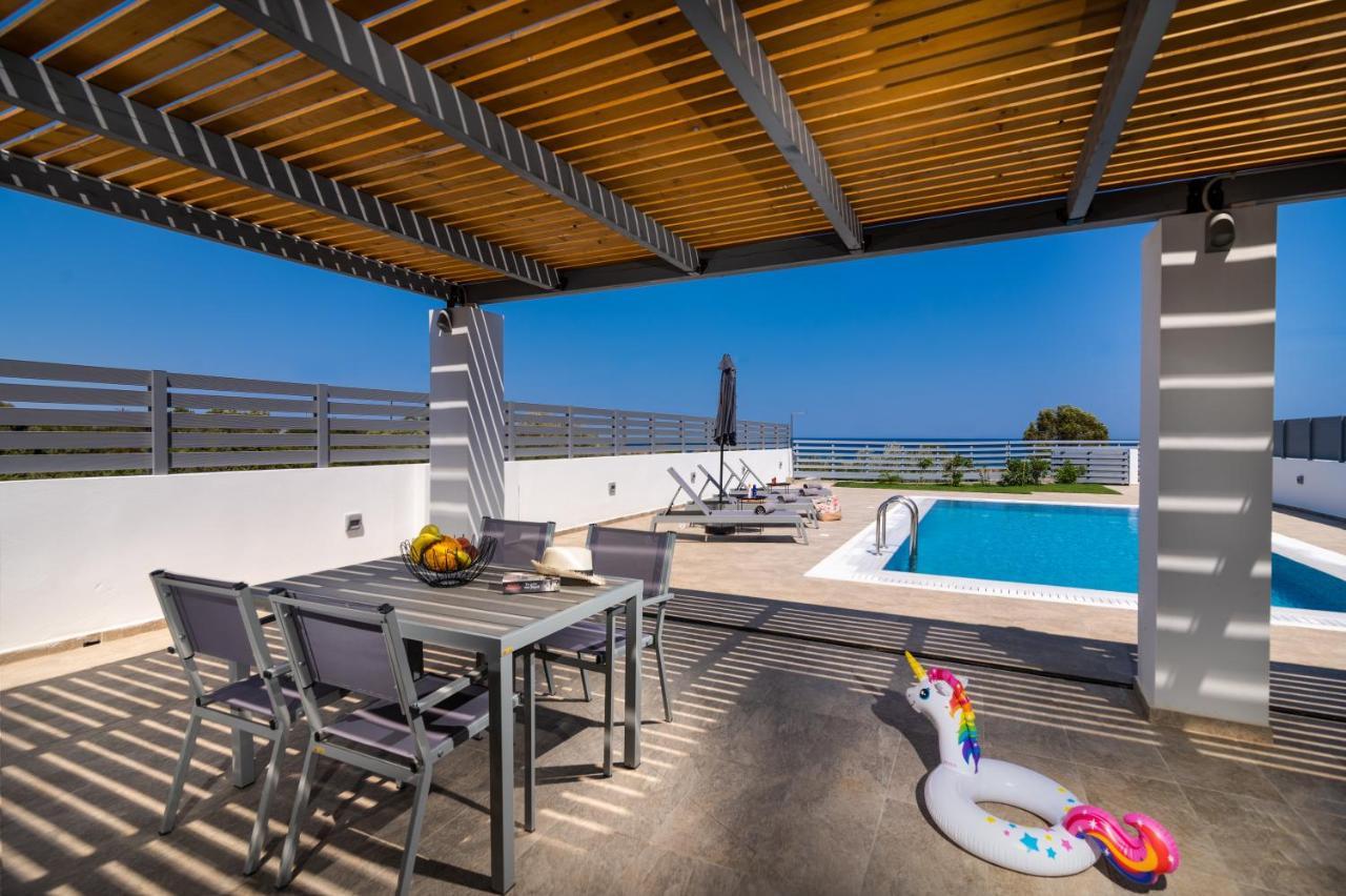 South Beach Villas เกนนาดี ภายนอก รูปภาพ